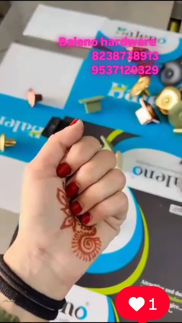 SS Wall Hanger Demo